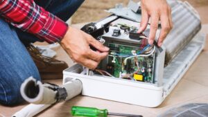 board mach may lanh bi hong nguyen nhan dau hieu nhan biet