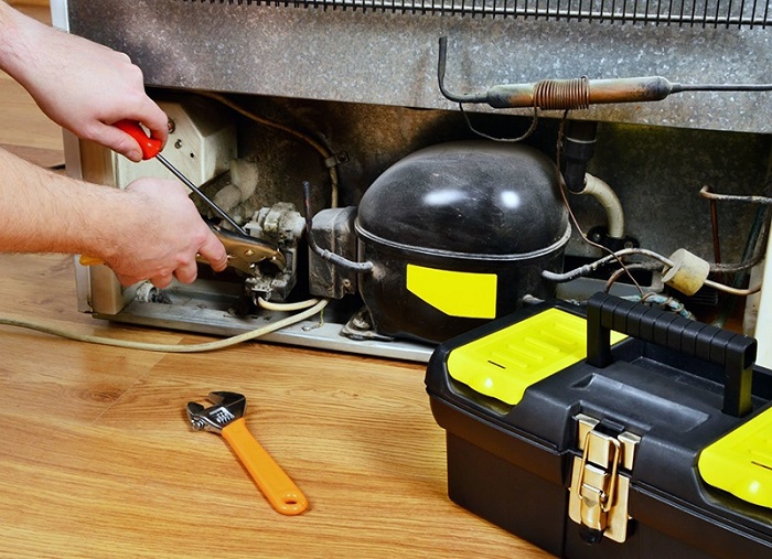 Dịch vụ bơm gas tủ lạnh tại Phú Giáo